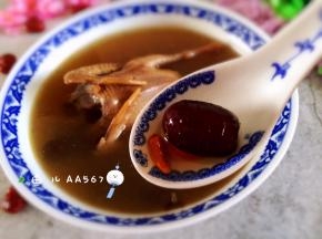 美美的喝汤吧