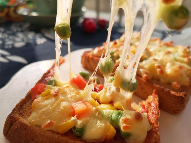 半小时之内吃朋友圈羡慕的早餐，吐司片披萨