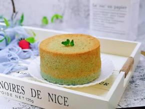 取出后倒扣在晾网上凉透再脱模！