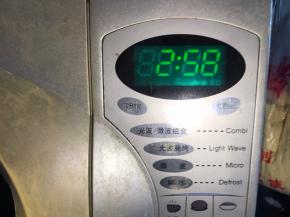按微波键定时3分钟