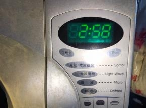 按微波键定时3分钟