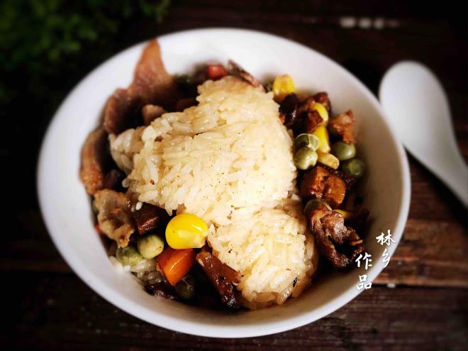 腊肉糯米饭