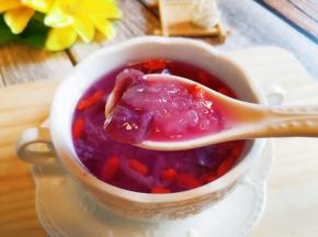 美容养颜赶紧喝一碗吧。