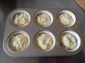 撒一层金宝酥粒