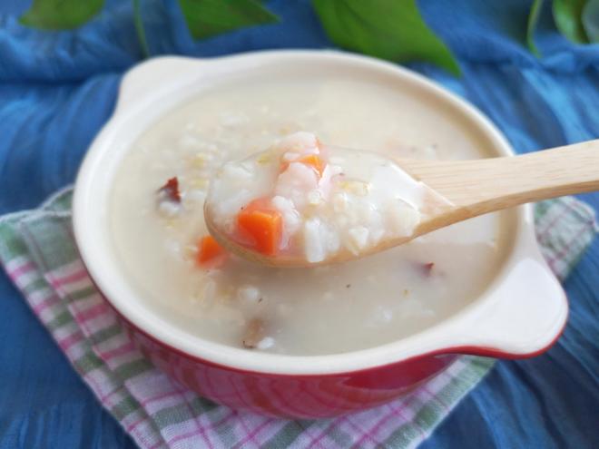 胡萝卜红枣燕麦粥