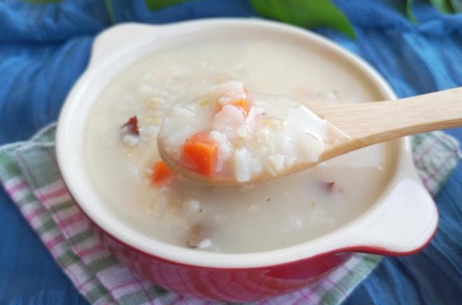 胡萝卜红枣燕麦粥