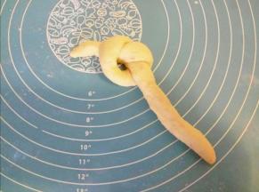 打一个结，如图