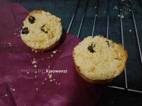 烤箱预热，180度烤30-45分钟即可，每个烤箱温度不同，可以跟根据自己的烤箱调节温度