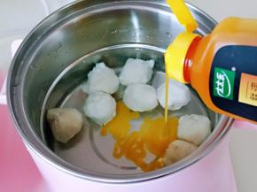 加入鸡汁。(高汤也可以)