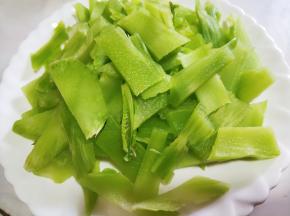 青笋去皮切片