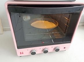 放入预热好的烤箱180度烤2分钟