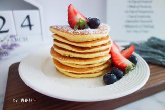 配上水果，好吃营养