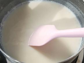 搅拌均匀再次煮开关火。