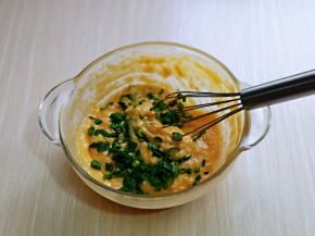 最后加入切好的葱花充分搅拌均匀。