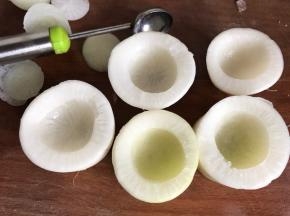 用挖球器挖成窝窝