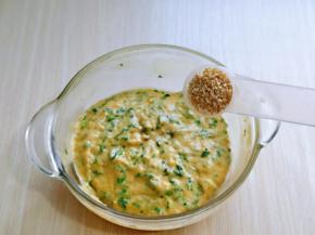 最后加入白芝麻，搅拌均匀。