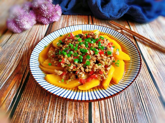 豆豉肉沫蒸南瓜