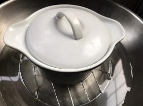 放入开水锅中蒸熟1小时