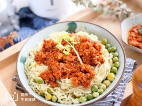 这个披萨肉酱也是拌面神器哦，你可以试试，超级好吃。