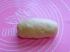 由上往下卷起来。