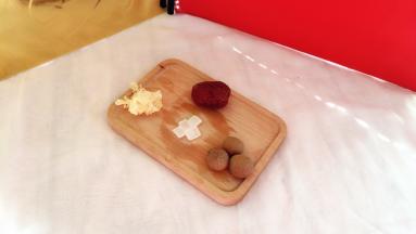 首先准备好食材