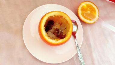 再将所有的食材放入囊中