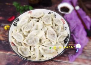 捞出蘸蘸料开吃吧！