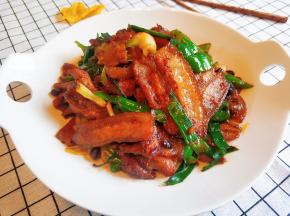 美味的五花肉就炒好了，好香呀！