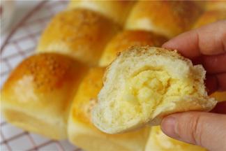 馅料很细腻爽滑。