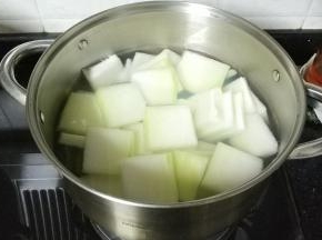 20分钟后放入冬瓜