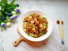 用多力浓香花生油做美味佳肴，味道超赞。