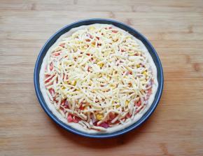 最后再撒上一层马苏里拉芝士。