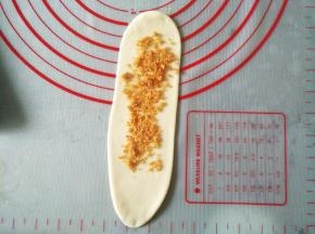 铺上鱼松