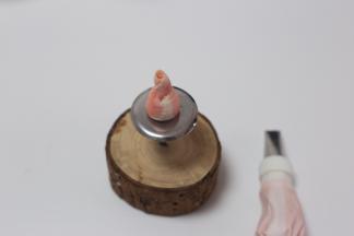 裱花嘴12点方向转一圈挤花心