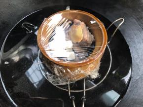 密封，放入锅中蒸1小时