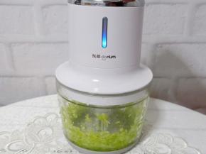 青椒一样搅拌成颗粒状。