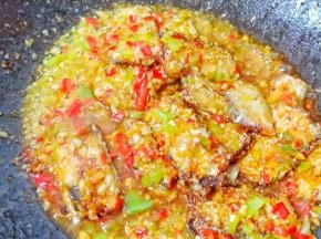 翻炒均匀出锅。