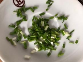 备好葱花