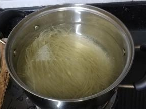 红薯粉条包水20分钟