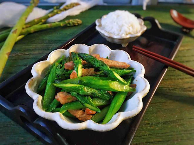 芦笋炒肉