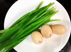 韭菜洗净