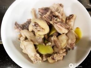 捞出鸡块