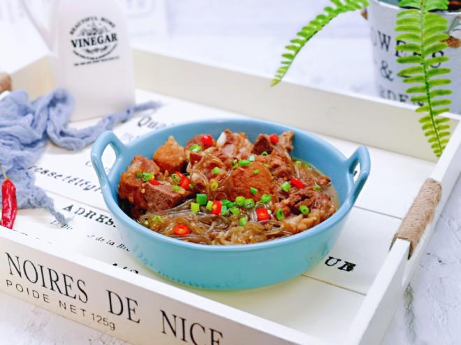 红烧排骨炖粉条