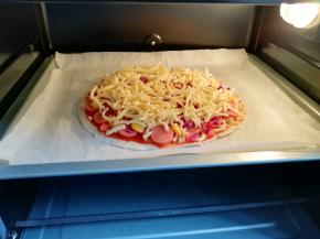 送入预热好的烤箱。