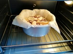 送入预热好的烤箱。