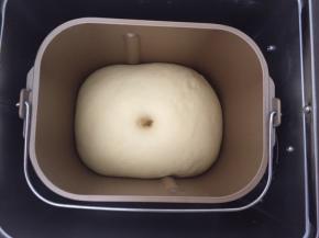 发酵至两倍大，戳洞不回缩即可