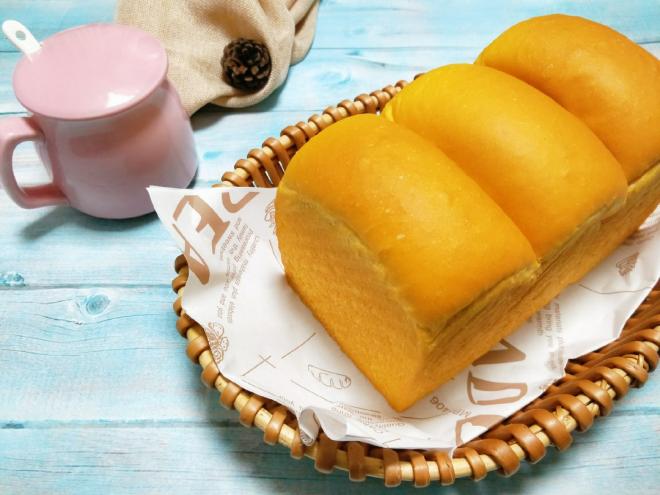 粗粮细吃奶香南瓜吐司