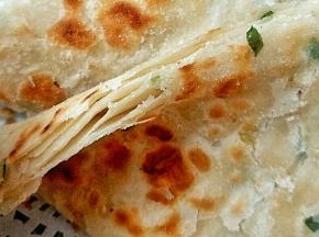 外焦里软，薄而多层噢