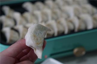 如图这样子的脆底就可以，当然了要再脆一点也可以。