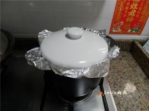 继续烤20分钟，关火后焖10分钟（期间再刷一次蜂蜜水）。